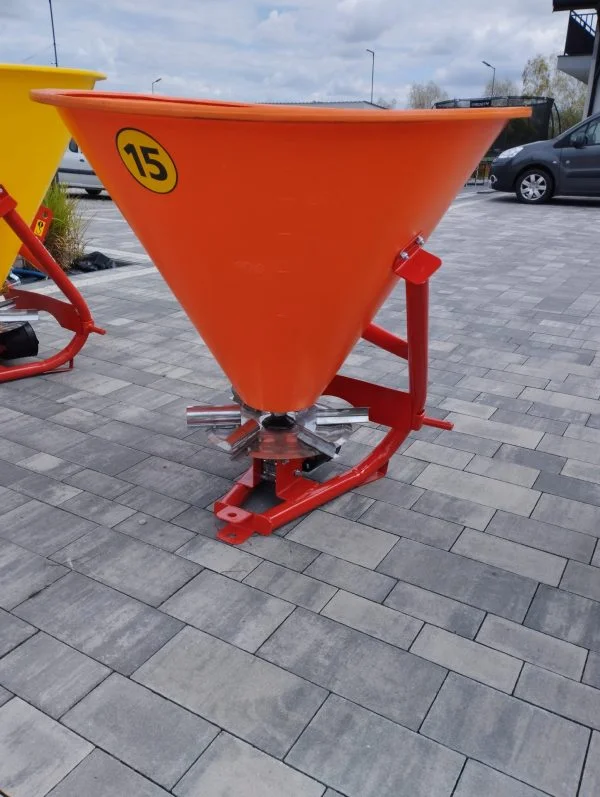 Rozsiewacz do nawozów lejek Strumyk Agrol sklep