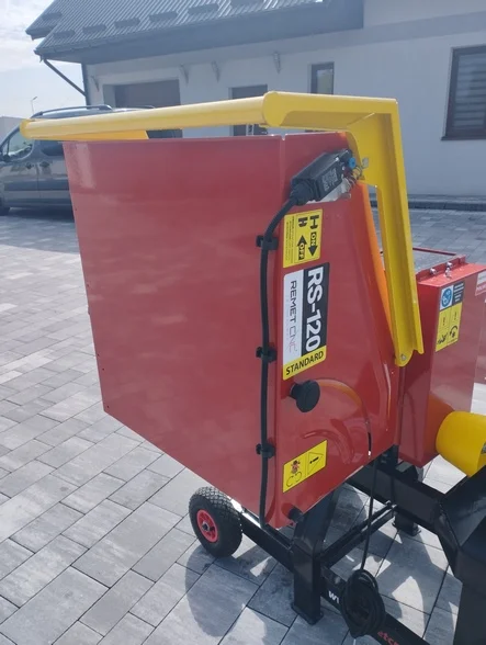spalinowy rębak walcowy RS-120 (15KM) WOM maszyny rolnicze