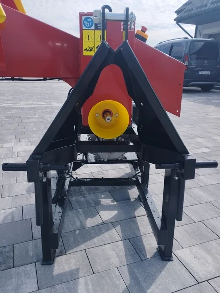 spalinowy rębak walcowy RS-120 (15KM) WOM agrolsklep
