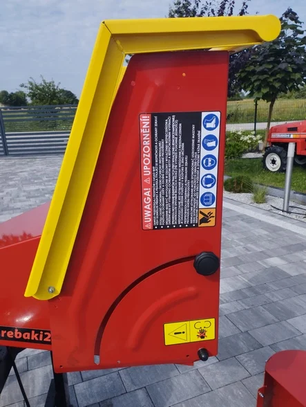 rębak walcowy spalinowy RS-120 WOM maszyny rolnicze