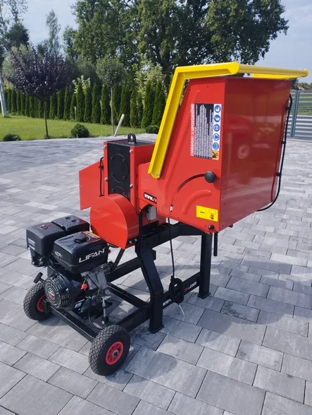 rębak walcowy spalinowy RS-120 WOM