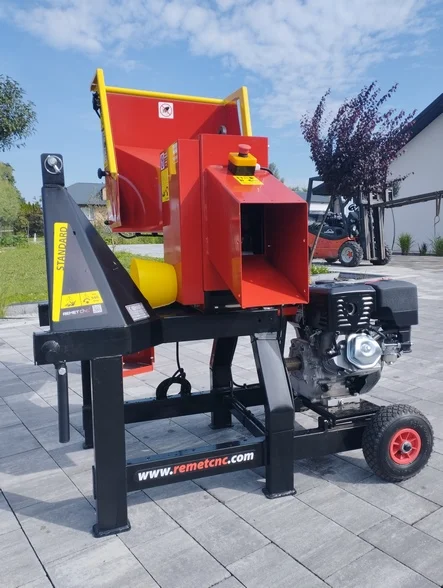 rębak walcowy spalinowy RS-120 (15KM) WOM agrolsklep