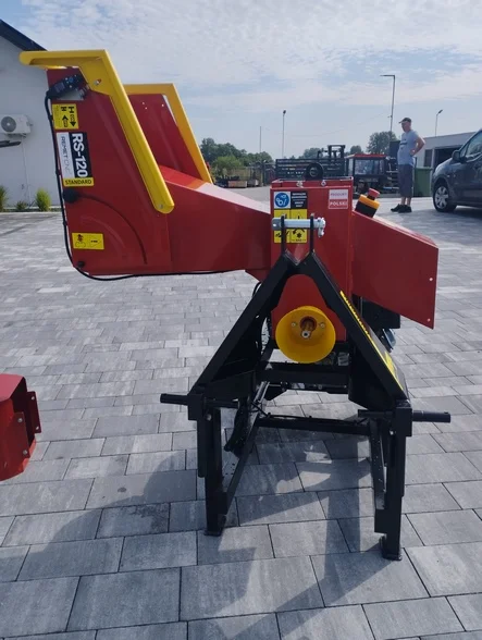 rębak walcowy spalinowy RS-120 (15KM) + WOM remetcnc