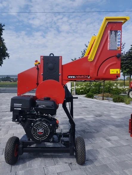 rębak walcowy spalinowy RS-120 (15KM) + WOM