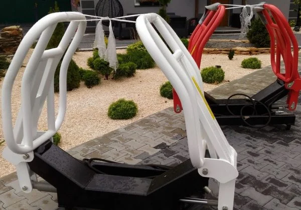 Chwytak do bel balotów na euro ramkę - obrazek 3