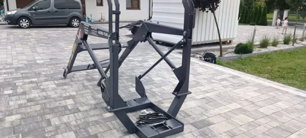 ładowacz czołowy jednosekcyjny na linkę ursus 2812 agro tur