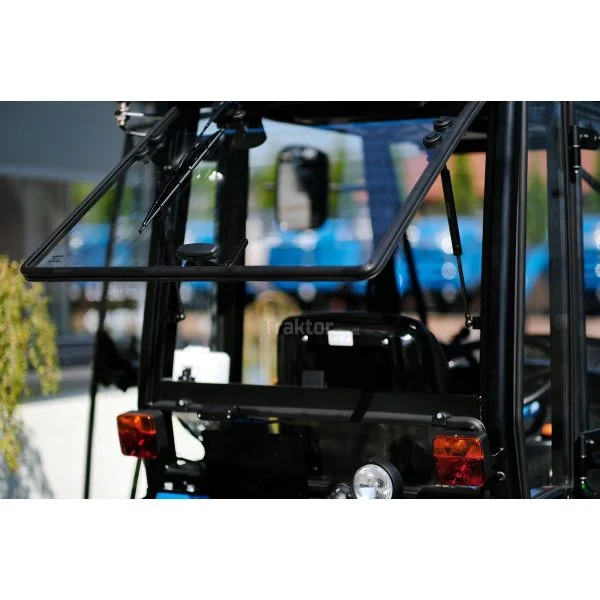 traktor agrolsklep ls xj25 hst 4x4 z ładowaczem czołowym tur