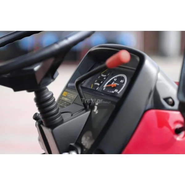 Mitsubishi MT185D 4x4 18KM - obrazek 10