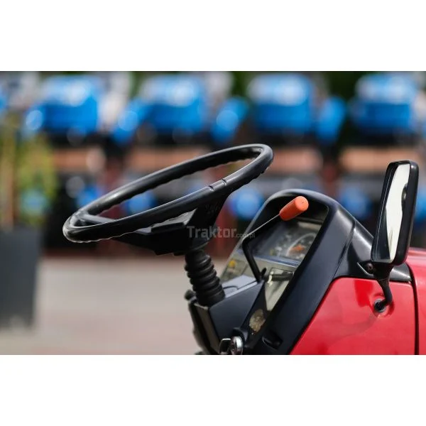 Mitsubishi MT185D 4x4 18KM - obrazek 11