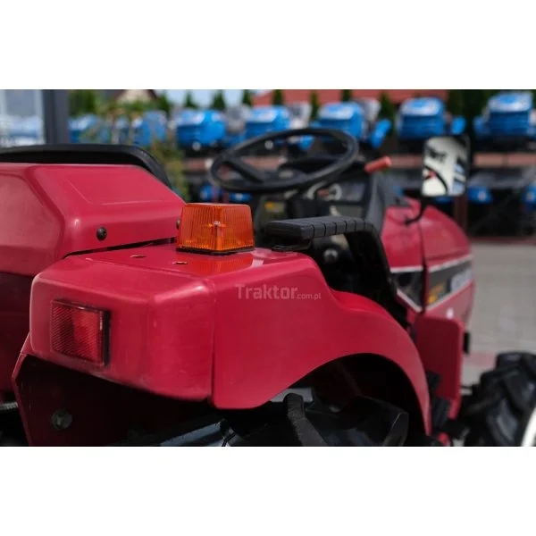 Mitsubishi MT185D 4x4 18KM - obrazek 15