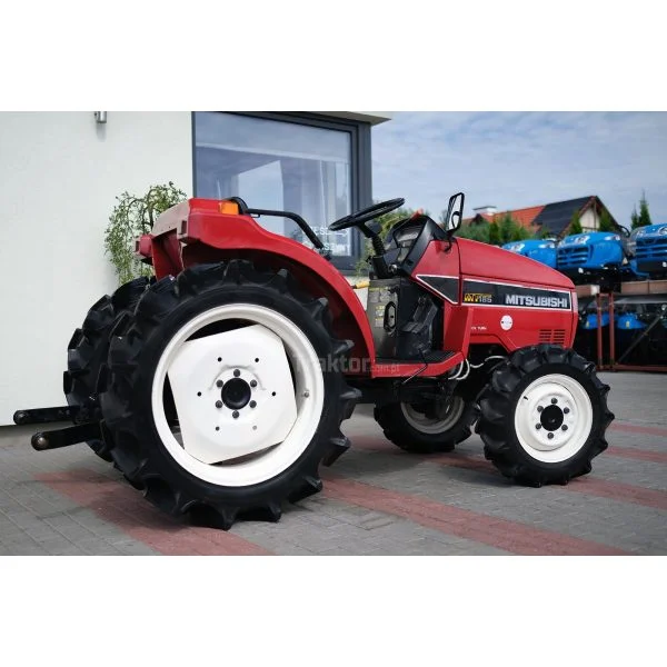 Mitsubishi MT185D 4x4 18KM - obrazek 4