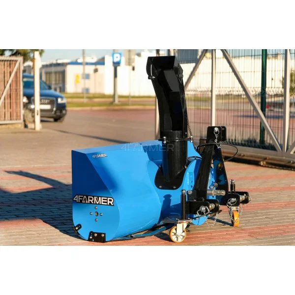4Farmer odśnieżarka wirnikowa na przód ciągnika z boku