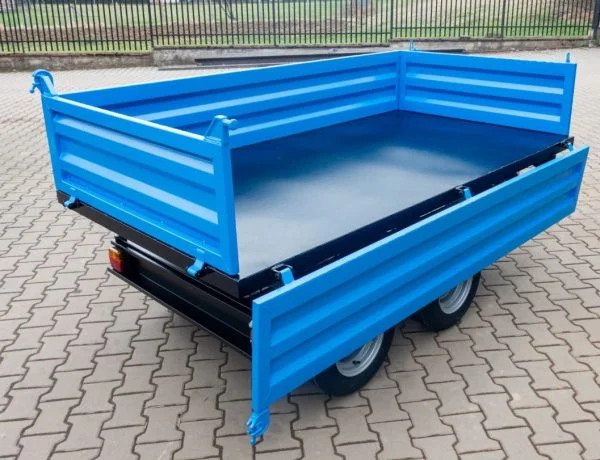 Dwuosiowa przyczepa rolnicza T-235cn z kiprem 2,5t