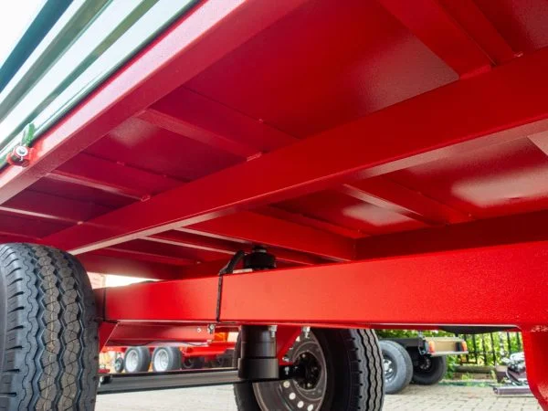 Przyczepa rolnicza jednoosiowa R-235 1,5 t - widok od dołu