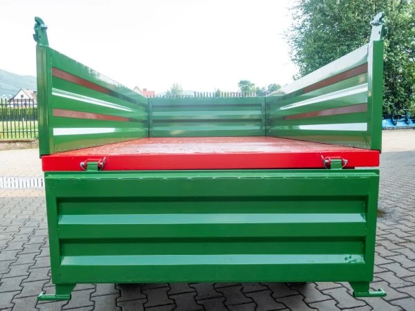 Przyczepa rolnicza jednoosiowa R-235 1,5 t - otwarty tył przyczepy
