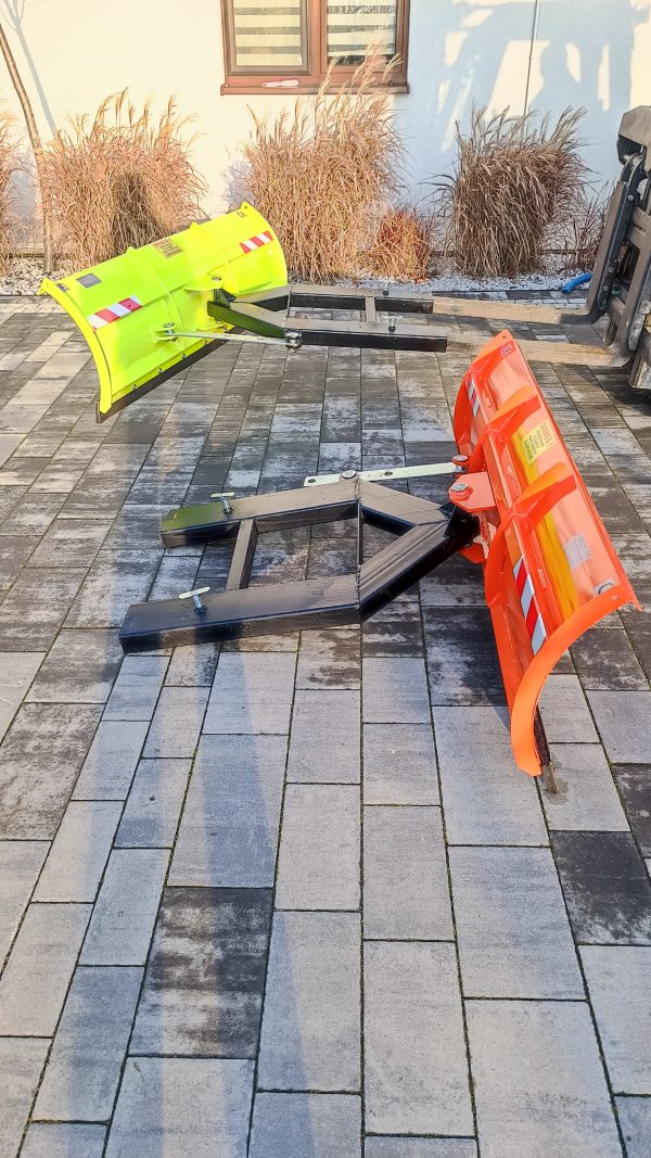 pług śnieżny z mocowaniem na wózek widłowy 150cm