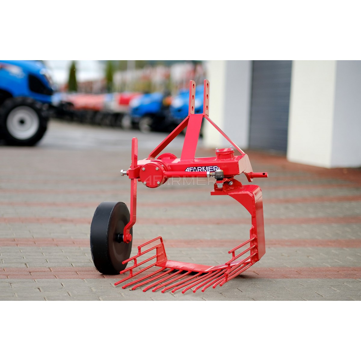 kopaczka-do-ziemniaków-wibracyjna-jednorzędowa-w-405-4farmer (6)